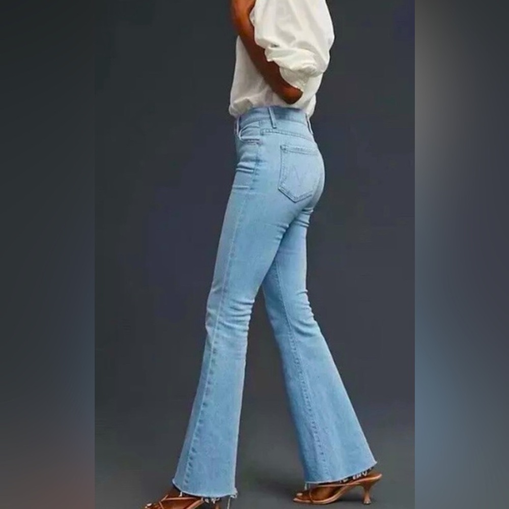 Mother - The weekender fray 
Size 32
EUC